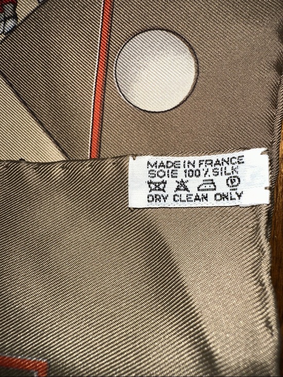 Hermes Taupe Beige Equestrian Silk Scarf “Le Monde du Polo” - Picture 2 of 7